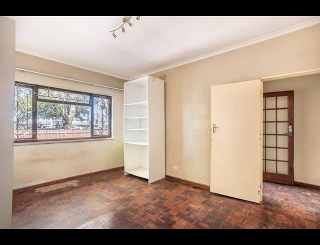 4 BEDROOM HOUSE FOR SALE IN KENILWORTH